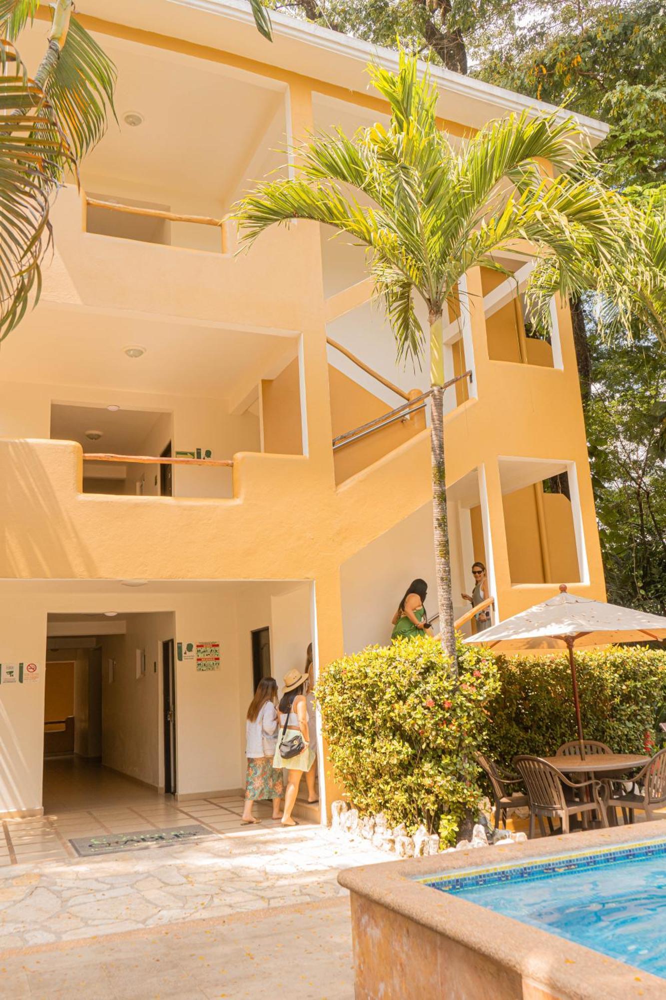 Hotel Chablis Palenque Exterior photo